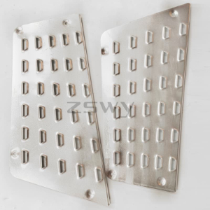HOWO E7=N7 Low Mid Skid Plate HOWO E7=N7 Low Mid Skid Plate