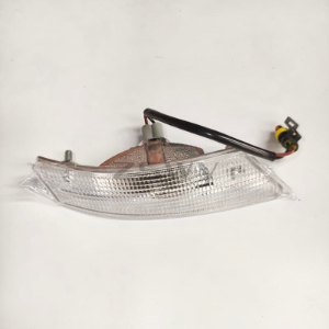 HOWO E7-N7 sunshade light right