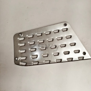 Howo E7-N7 high right skid plate Howo E7-N7 high right skid plate