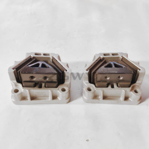 HOWO MAX engine left front rubber bearing/right front rubber bearing