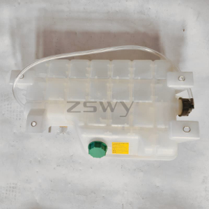 HOWO MAX expansion water tank